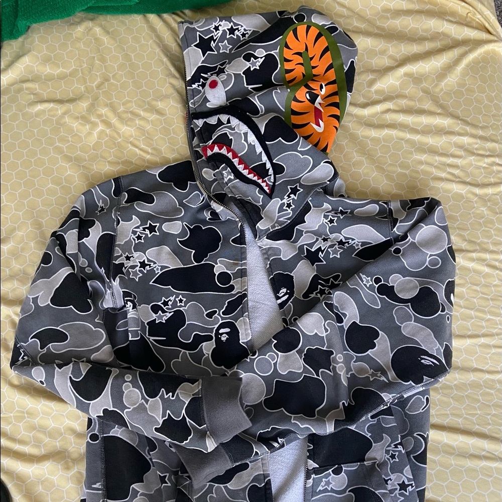 Bape hoodie